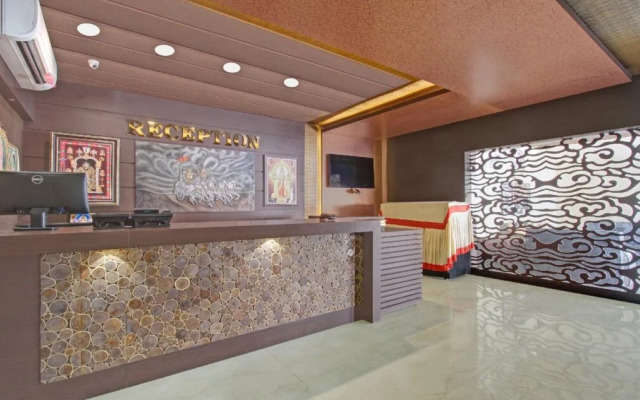 Aar Royal Residency By OYO Rooms