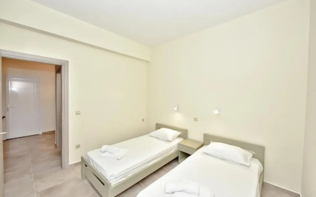 Golden Dream Apartments