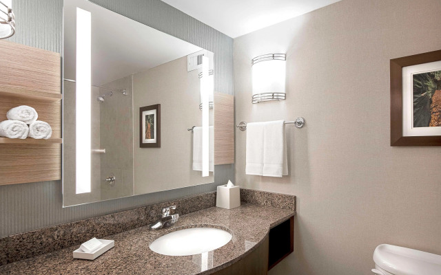 Hilton Garden Inn Cleveland Downtown