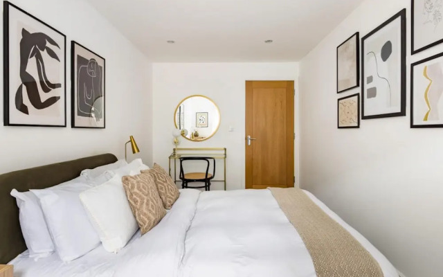 The Walworth Hideout - Elegant 2bdr Flat