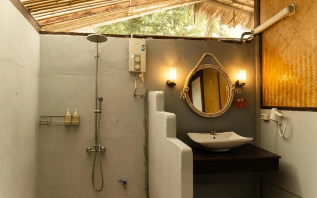 Mayalay Resort-Green Hotel