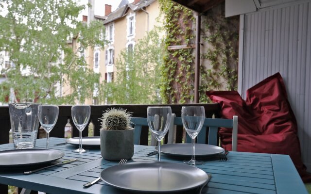 Annecy downtown 55 m2 Apart with big terrace