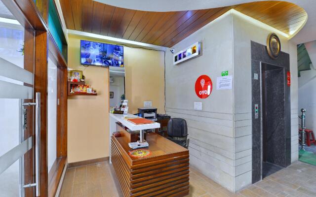 OYO 10391 Hotel Royal Sunshine