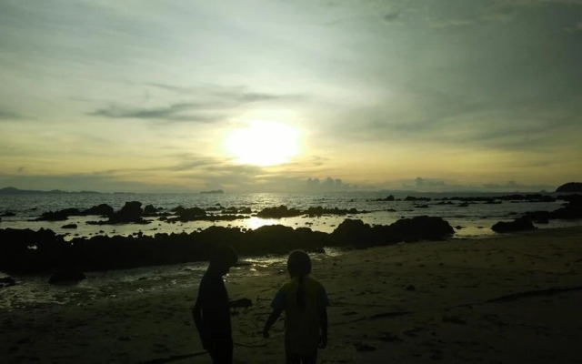 Kohjum Sea Beach Resort