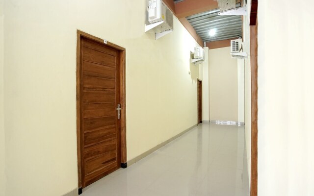 Eirini Family Homestay by OYO Rooms