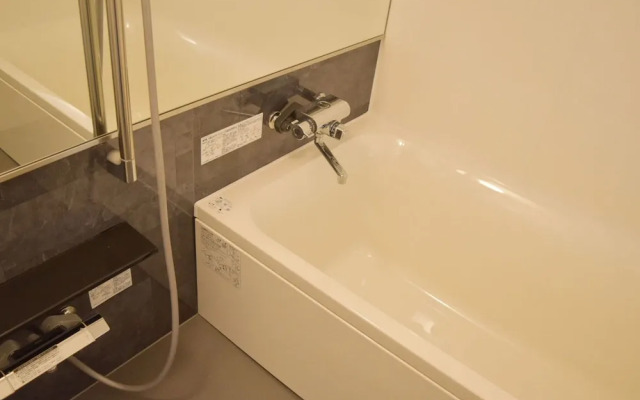 Umedaholic Hotel