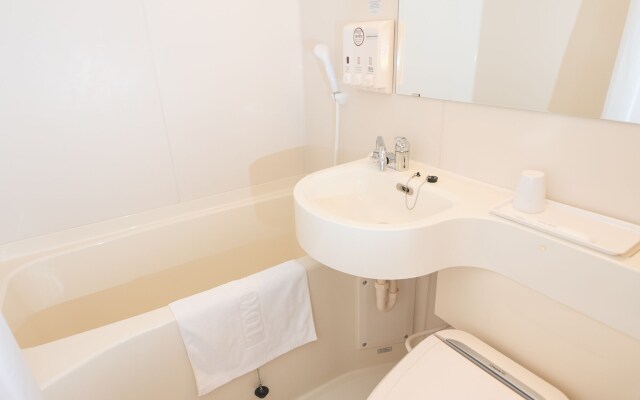 Toyoko Inn Osaka Yodoyabashi Station Minami