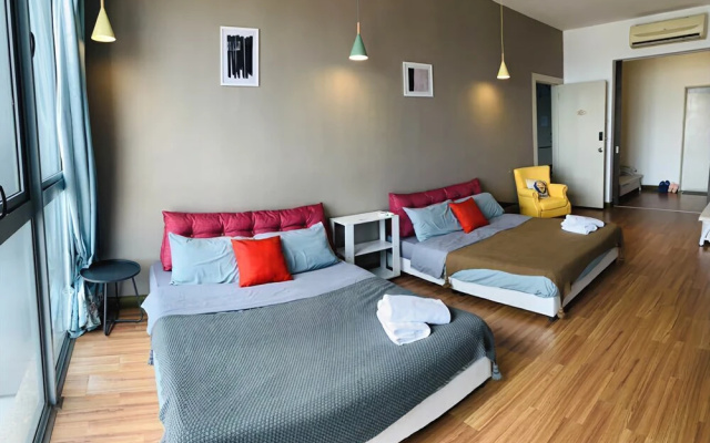 Taragon Residence Private Bedroom Suite by AirPlan