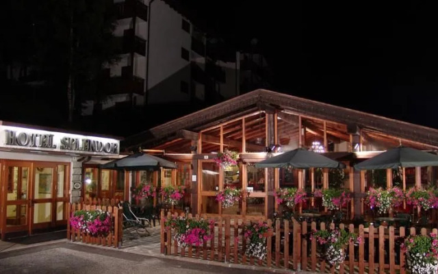 Hotel Splendor
