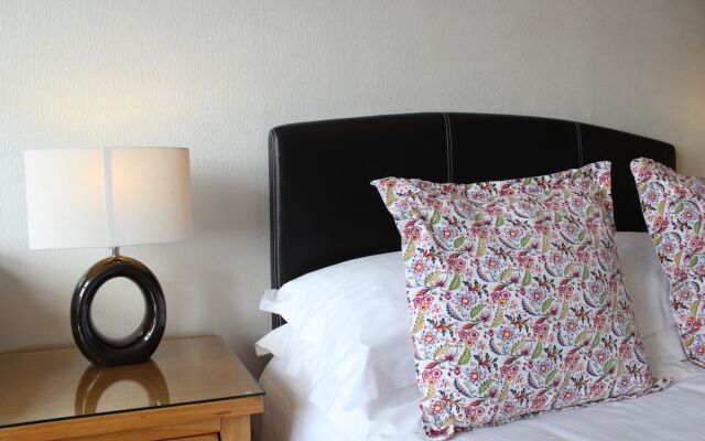 Ashley Hotel