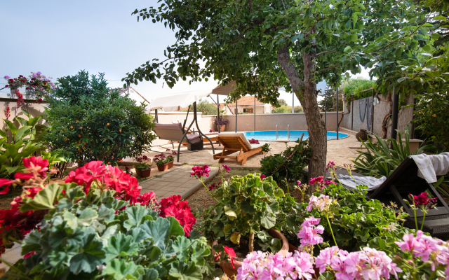 Pool Apartment Bakija