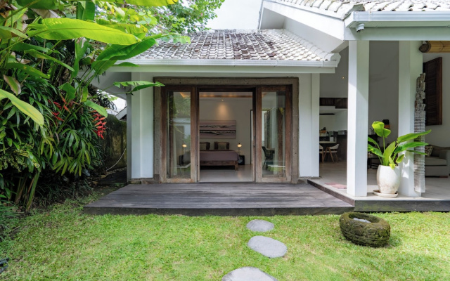 The Saya House Villa by Betterplace