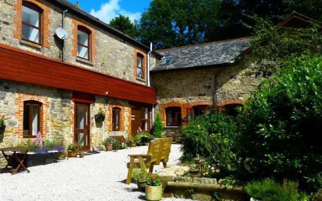 Farm Cottage