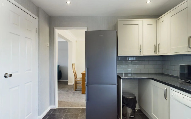 Tranquil Telford Retreat - 3 Bedroom House