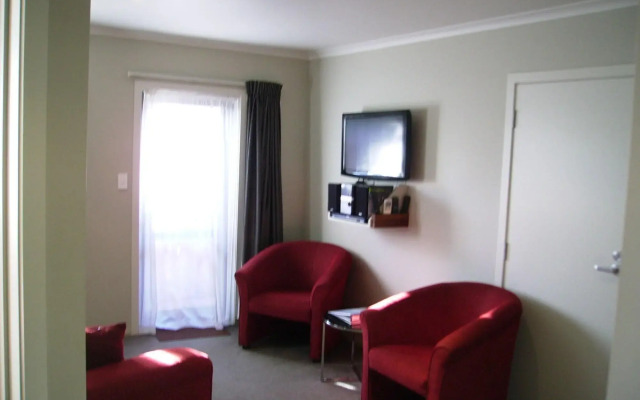 Albert Court Motor Lodge