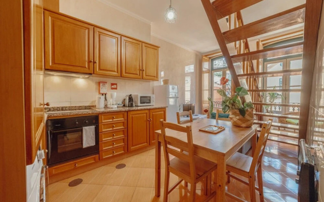 Downtown Flores Duplex by Homing