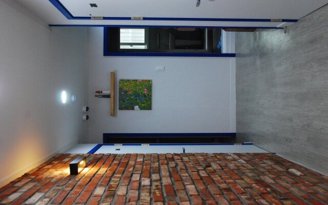 Guesthouse K - Hostel