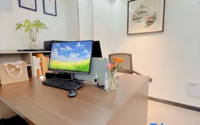 Huanxi Homestay (Jinrong Plaza Lanhe Park Subway Station)