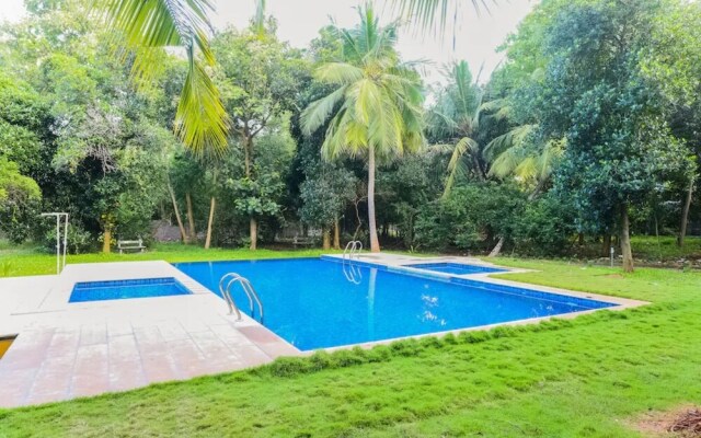 Nature Breeze Resort and Spa