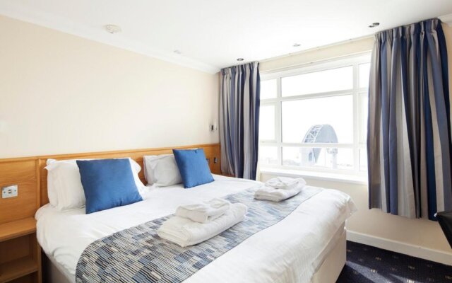 Queens Mansions Penny Stone Self Catering Luxury Apartment