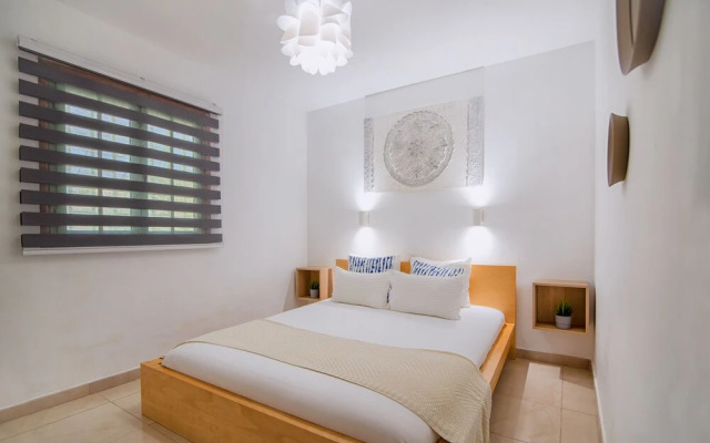 Holanda Tropic Yumbo