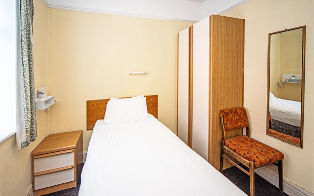 The Sherwood Palm Hotel, Torquay Beach