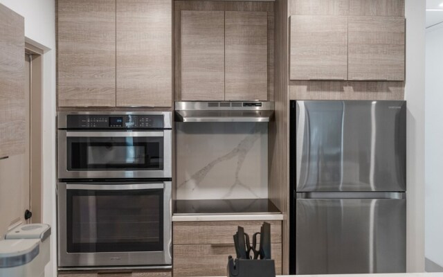 Lauderdale 1 Bedroom Lux by Opus