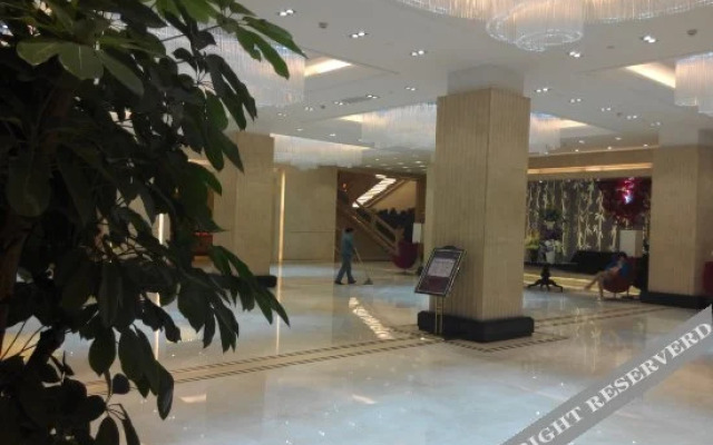 Zhangze Commercial Hotel