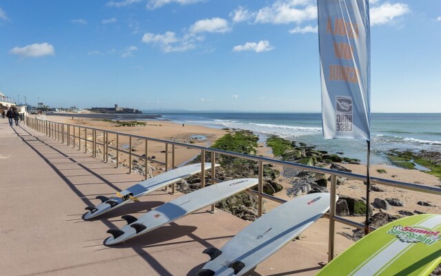 Carcavelos Beach Apt