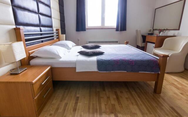 F Apartmani Kragujevac - Luxuary Business Suites