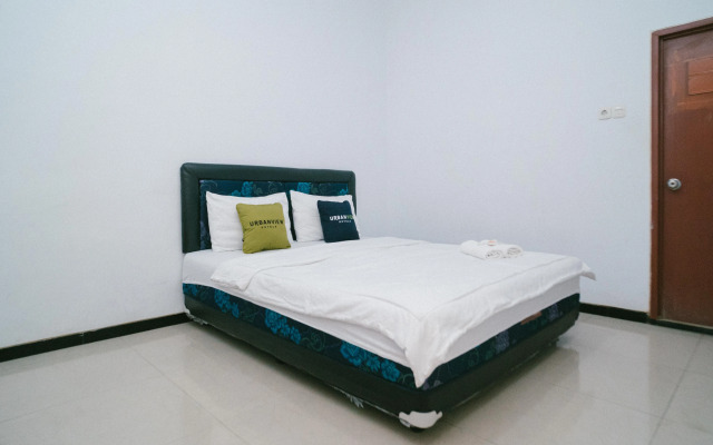 Urbanview Hotel Griya Surya Malang by RedDoorz