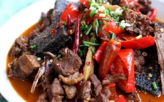 Jiang'an Liangzhu River View Hostel