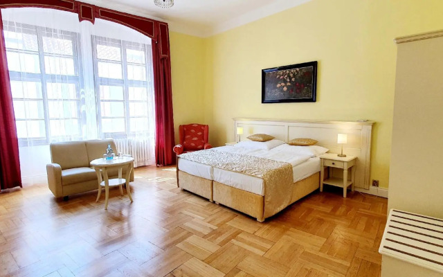Hotel Metamorphis