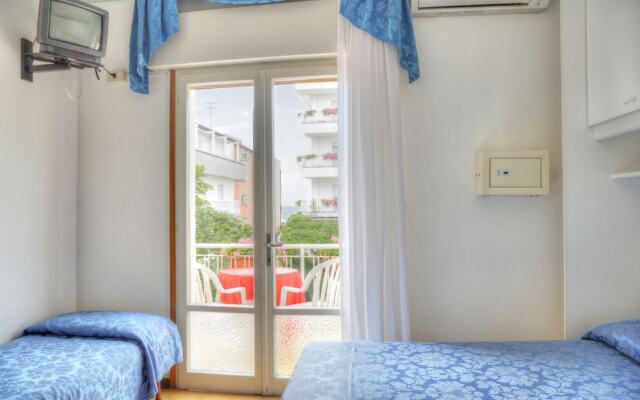 Hotel Fides
