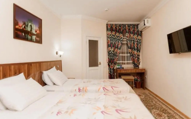 Hotel DILSHODA