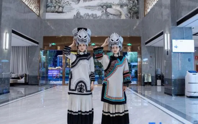 Xichang Guantang Hotel (Qionghai 17 Degrees Tang Garden Branch)