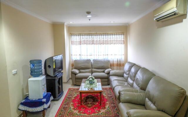 Best Spacious Apartment Permata Senayan