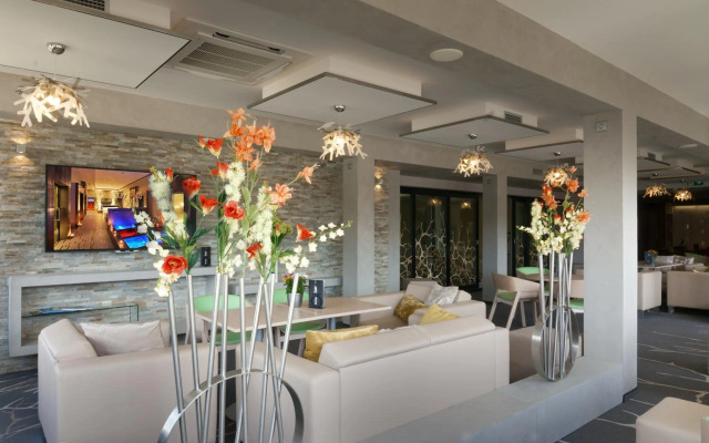 Harmony Hotel