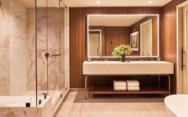 Omni Boston Hotel at the Seaport