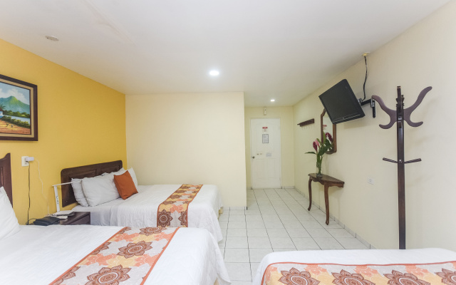 Berlor Airport Inn