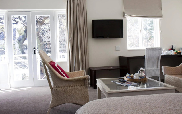 Melrose Place Boutique Hotel