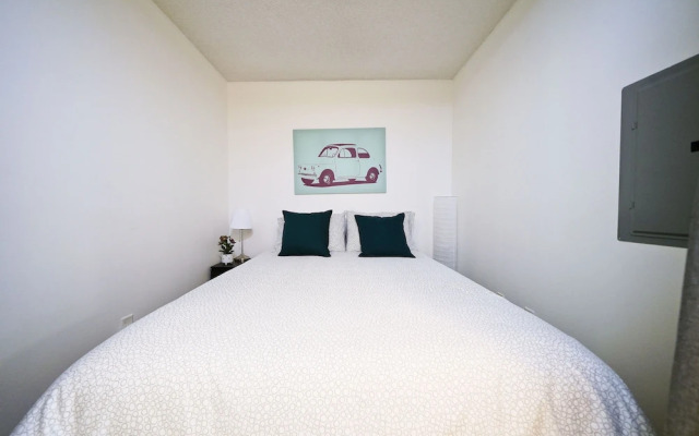 The Teahouse Suite