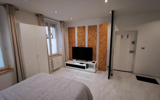 Studio entre Paris et Versailles