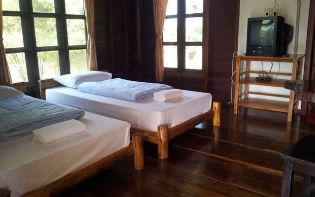 Khontong Resort
