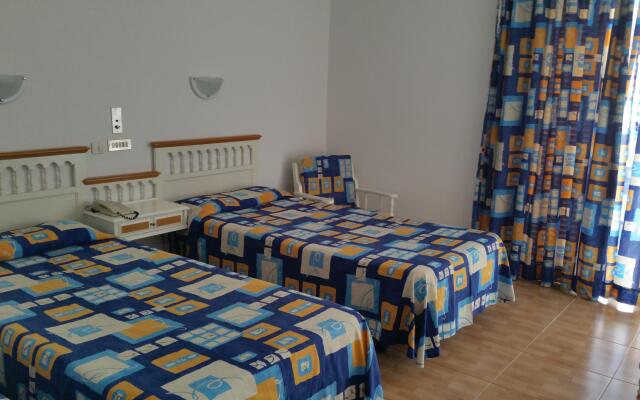 Casa del Sol Hotel