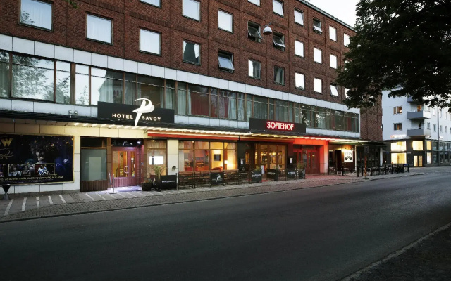 hotelImage