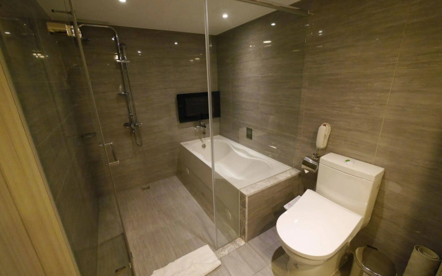 Green World Hotels ZhongXiao