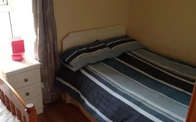 Four Bedroom Holiday Home