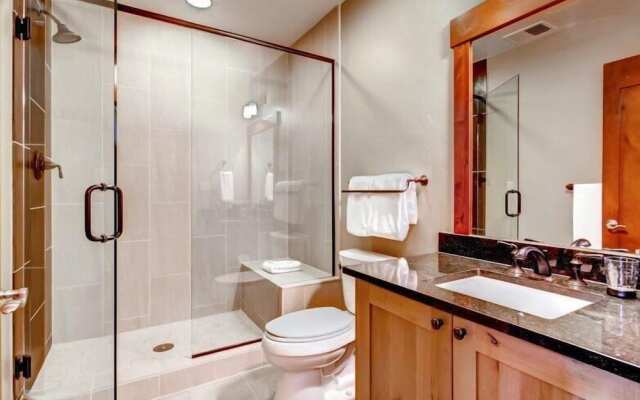 Luxury 2 Bedroom Ski in, Ski out One Ski Hill Residence Located at the Base of Peak 8 with Outdoor Plaza