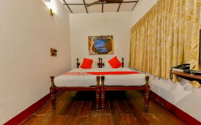 OYO 7384 Rossitta Wood Castle